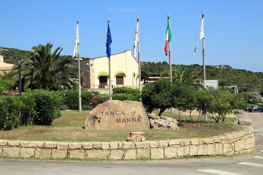 La Mitica 99 Del Portolaconia Residence Cannigione Exterior photo
